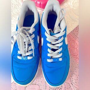 Classic Nike Air Force I Kids Vibrant Blue Sneakers. Size 5 Years Boys.